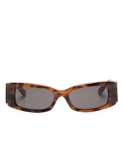 Balenciaga Rectangle-frame Sunglasses In 褐色