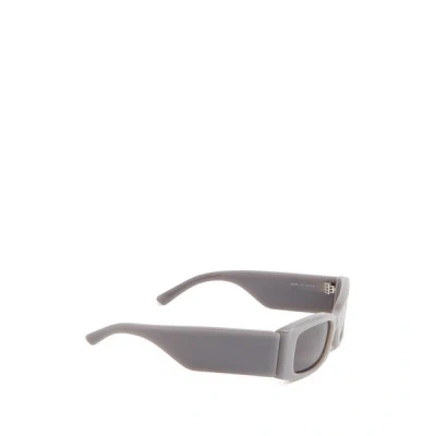 Balenciaga Rectangular Sunglasses In Grey