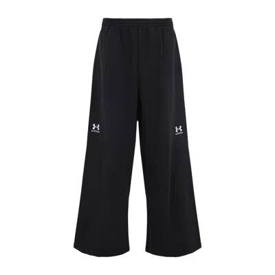 Balenciaga Relaxed Fit Wide Leg Trousers In Black