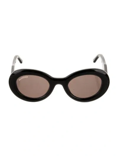 Pre-owned Balenciaga Round Tinted Sunglasses In Black