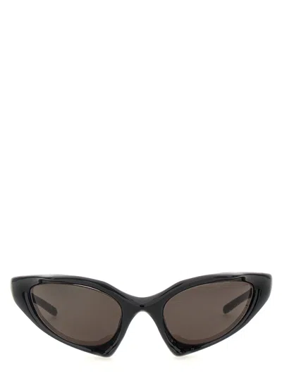 Balenciaga Runner Cat Sunglasses In Black