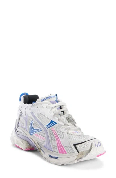 Balenciaga Runner Sneaker In Grey