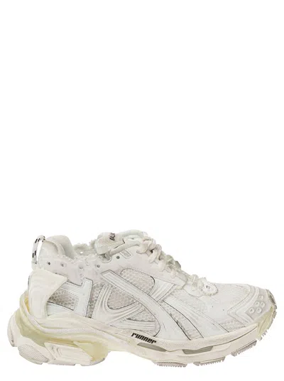 BALENCIAGA 'RUNNER' WHITE LOW TOP SNEAKERS WITH LOGO EMBROIDERY IN MESH AND NYLON MAN