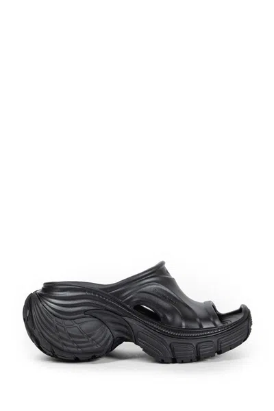 BALENCIAGA BALENCIAGA SANDALS & SLIDES