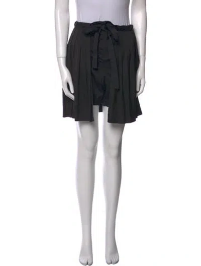 Pre-owned Balenciaga Silk Knee-length Shorts In Black