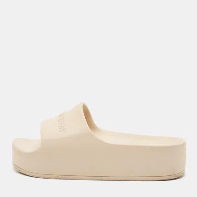 Pre-owned Balenciaga Size 37 Beige Rubber Logo Chunky Flat Slide In Sand