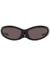 Balenciaga Skin Xxl Cat-eye Sunglasses In Schwarz