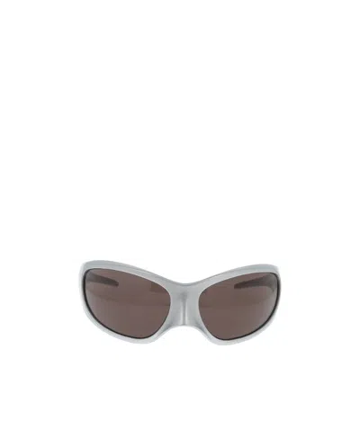 Balenciaga Skin Xxl Cat-eye Sunglasses In Gray