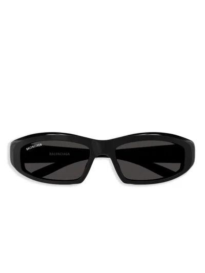 Balenciaga Sleek Sunglasses In 黑色