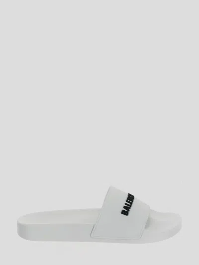 Balenciaga Slide In White