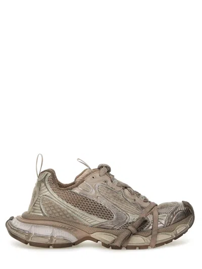 Balenciaga Trainer 3xl In Beige