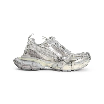 Balenciaga Sneakers Nude & Neutrals