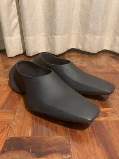 Pre-owned Balenciaga Space Shoes In Black