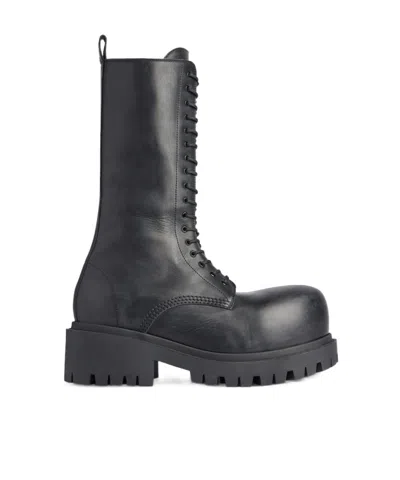 Balenciaga Stomper Boots In Black
