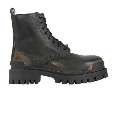 Pre-owned Balenciaga Strike Boot 'worn-out - Black Brown' | Men's Size 43
