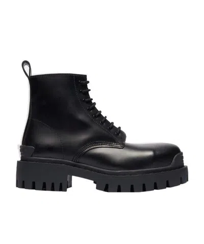 Balenciaga Strike Lace-up Boots In Black