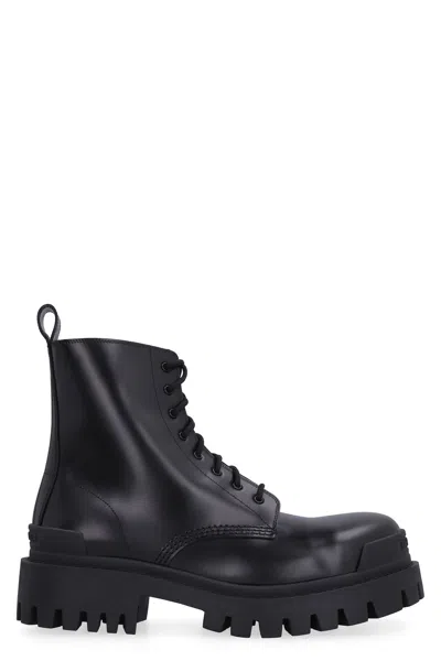Balenciaga Black Leather Combat Boots For Women With Lug Sole And Front Lace-up Fastening