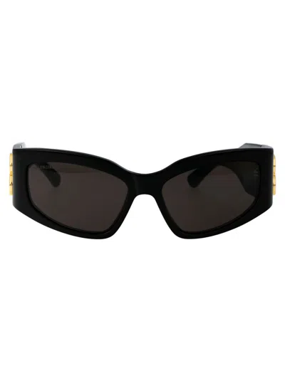 Balenciaga Sunglasses In 002 Black Black Grey