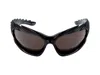 Balenciaga Extreme Logo-decal Sunglasses In Black