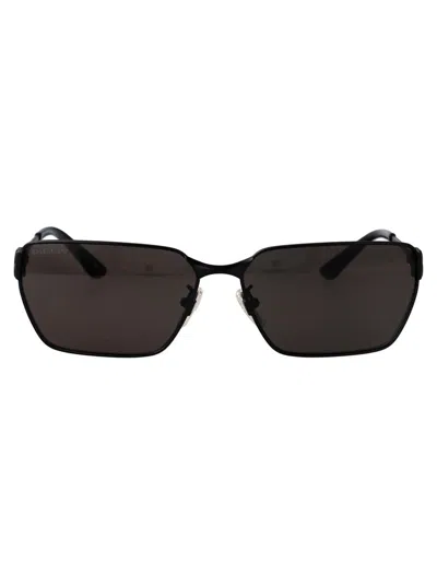 Balenciaga Sunglasses In Black-black-grey