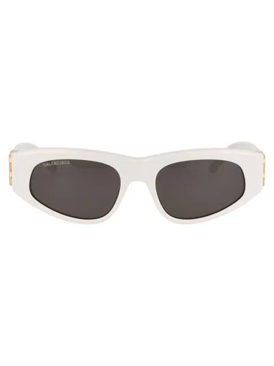 Balenciaga Occhiali Da Sole Dinasty D-frame Da Donna In Bianco In White