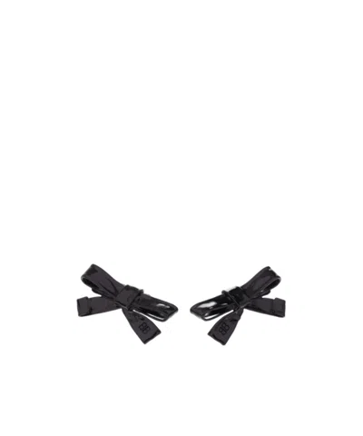Balenciaga Sweetheart Earrings In Black