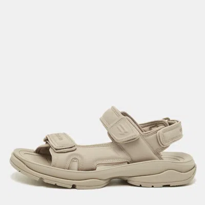 Pre-owned Balenciaga Tourist Size 41 Cream Faux Leather And Rubber Flat Sandals In White