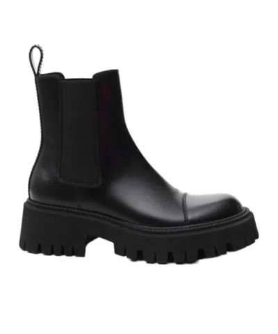 Balenciaga Tractor Chelsea Boots In Black