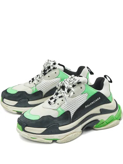 Pre-owned Balenciaga Triple S Low-top Sneakers In White