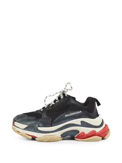 Pre-owned Balenciaga Triple S Low-top Sneakers In Black