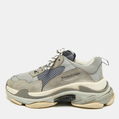 Pre-owned Balenciaga Triple S Size 43 Grey Mesh And Nubuck Leather Lace Up Sneakers In Gray