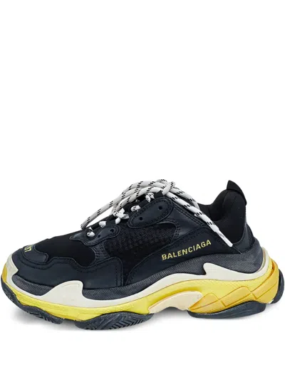 Pre-owned Balenciaga Triple S Sneakers