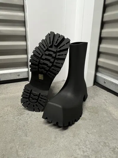 Pre-owned Balenciaga Trooper Boot In Black