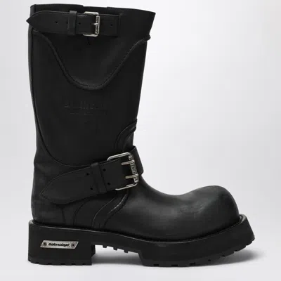 Balenciaga Venom Buckle Detailed Boots In Black