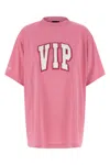 Balenciaga Vip Team Crewneck Graphic T-shirt In Pink