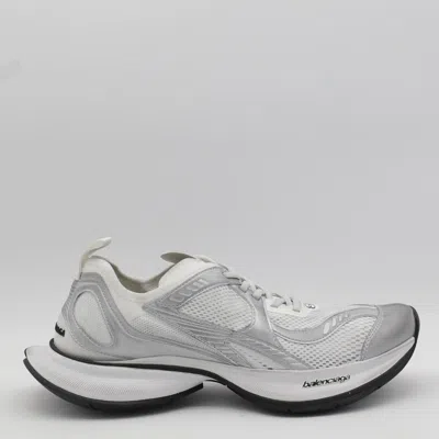 BALENCIAGA BALENCIAGA WHITE CIRCUIT SNEAKERS