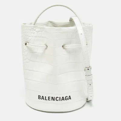 Pre-owned Balenciaga White Croc Embossed Leather Xs Everyday Bucket Bag