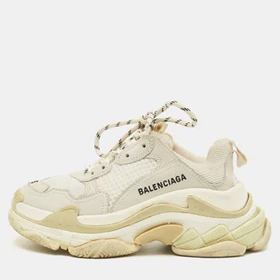 Pre-owned Balenciaga White Leather And Mesh Triple S Sneakers Size 35