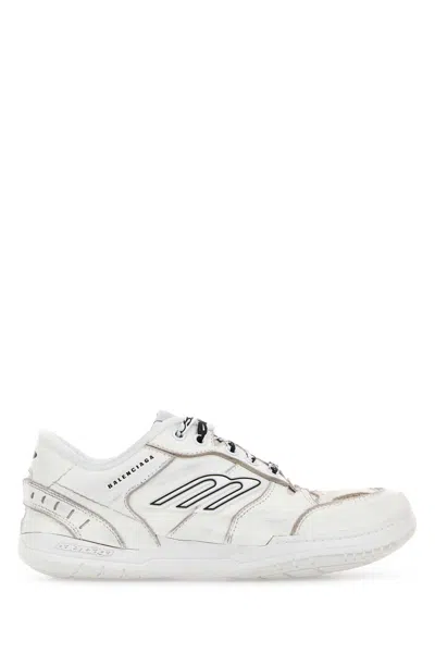 Balenciaga Women Hamptons Worn-out Leather Low-top Sneakers In Neutral