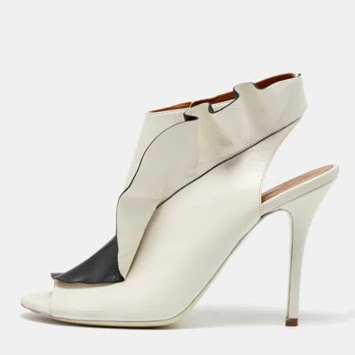 Pre-owned Balenciaga White/black Leather Ruffle Trim Open Toe Ankle Length Boots Size 40.5