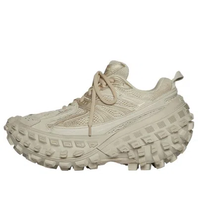 Balenciaga (wmns)  Defender Sneaker 'beige'