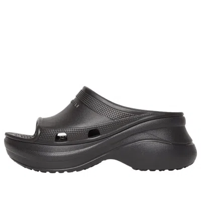 Balenciaga (wmns)  X Crocs Pool Slide Sandals 'black'