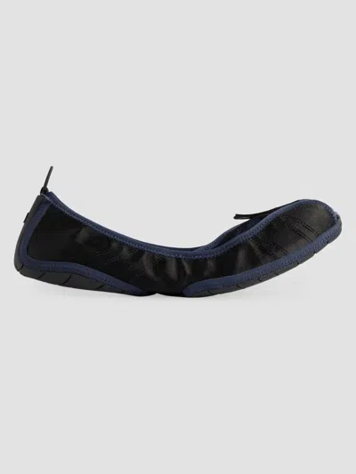 Balenciaga Ballet Canvas Ballet Flats In Black
