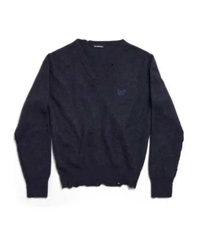 BALENCIAGA BALENCIAGA LAUREL CLASSIC V-NECK DESTROYED SWEATER