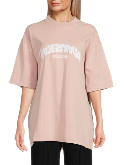Balenciaga Women's Logo Medium Fit T-shirt In Light Pink