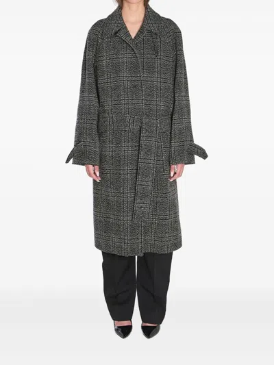 Balenciaga Women One Layer Raglan Coat In Gray