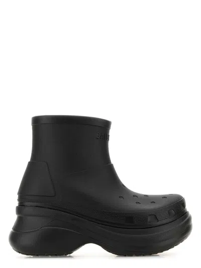 BALENCIAGA WOMEN'S RUBBER CROCS ANKLE BOOTS