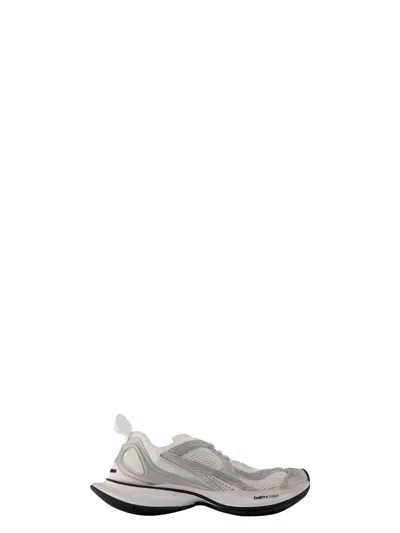 BALENCIAGA WOMEN'S TWO-TONE MESH AND FABRIC CIRCUIT SNEAKERS | SIZE IT 40 | 793944WFLGY COLOR 9100
