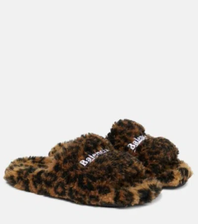 Pre-owned Balenciaga Womens  Faux Fur Leopard Slides Size Uk 6 Eu 39 Rrp:£450 348 In Multicoloured