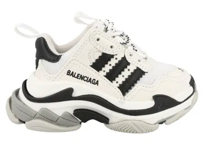 Pre-owned Balenciaga X Adidas Triple S Sneaker (kid's) Sneakers In White/black
